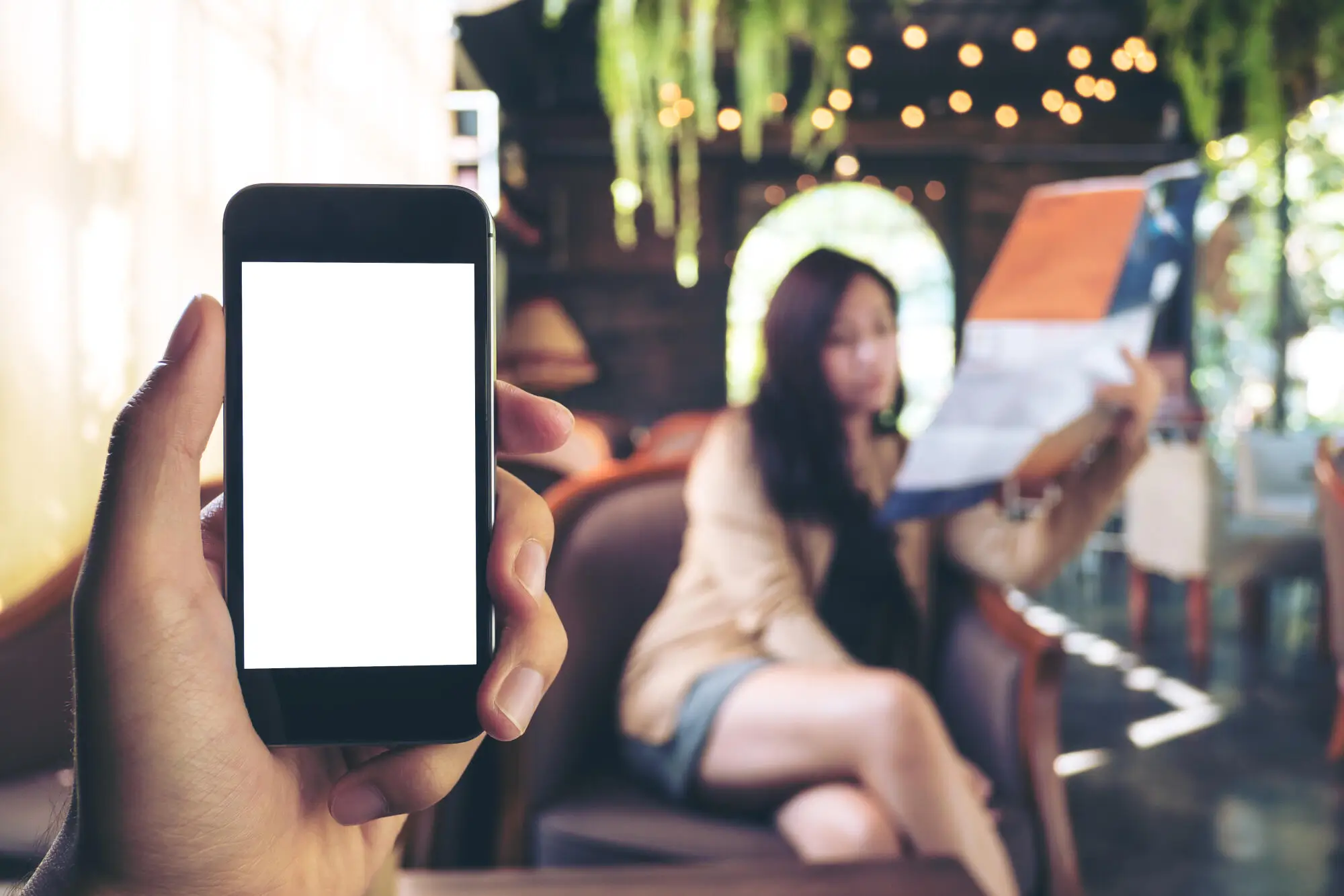 Screening Guests for Your Vacation Rental: Dos and Don'ts in Phoenix, AZ